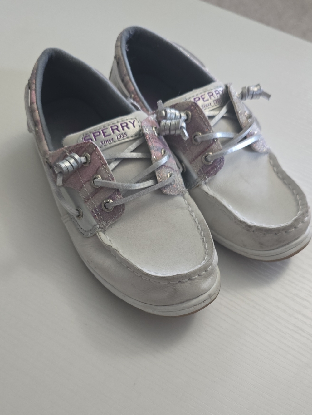 Girls Sperry Songfish Boat Shoe. 1M. Used Condition